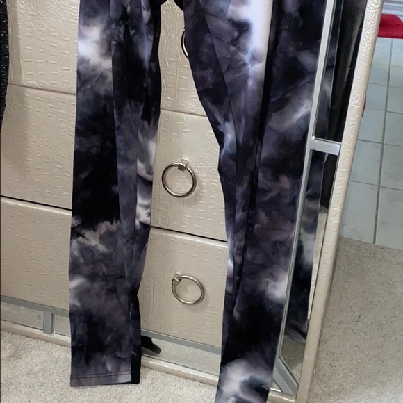 SWS tie dye Patterned Leggings XL - Picture 8 of 13